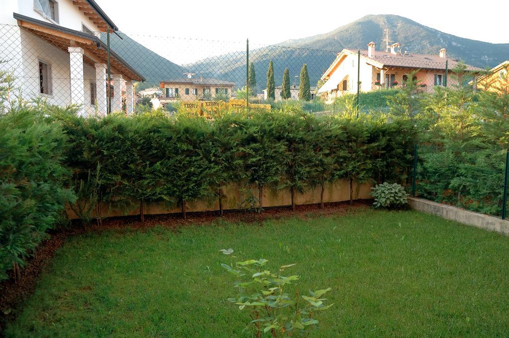 Residence al Sole Caprino Veronese Habitación foto